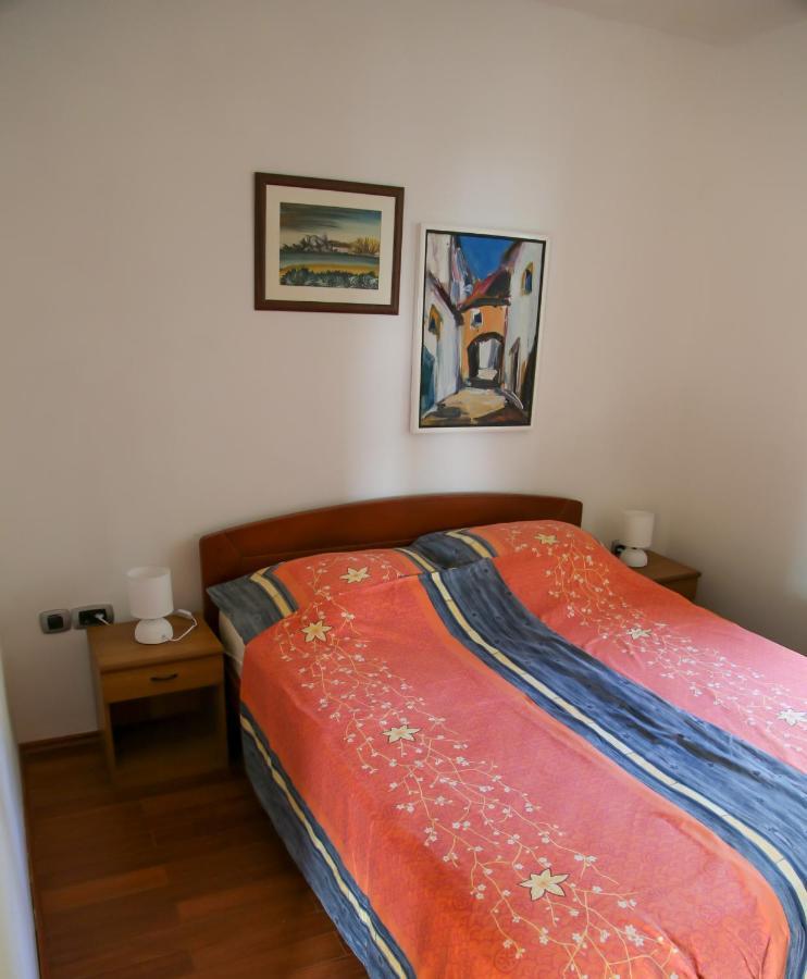 Apartment G&S Ядраново Екстер'єр фото