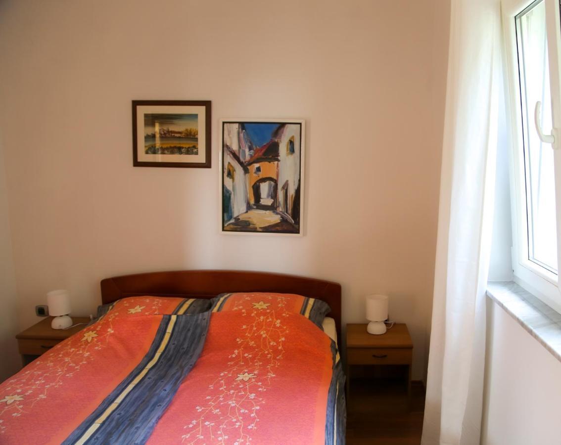 Apartment G&S Ядраново Екстер'єр фото