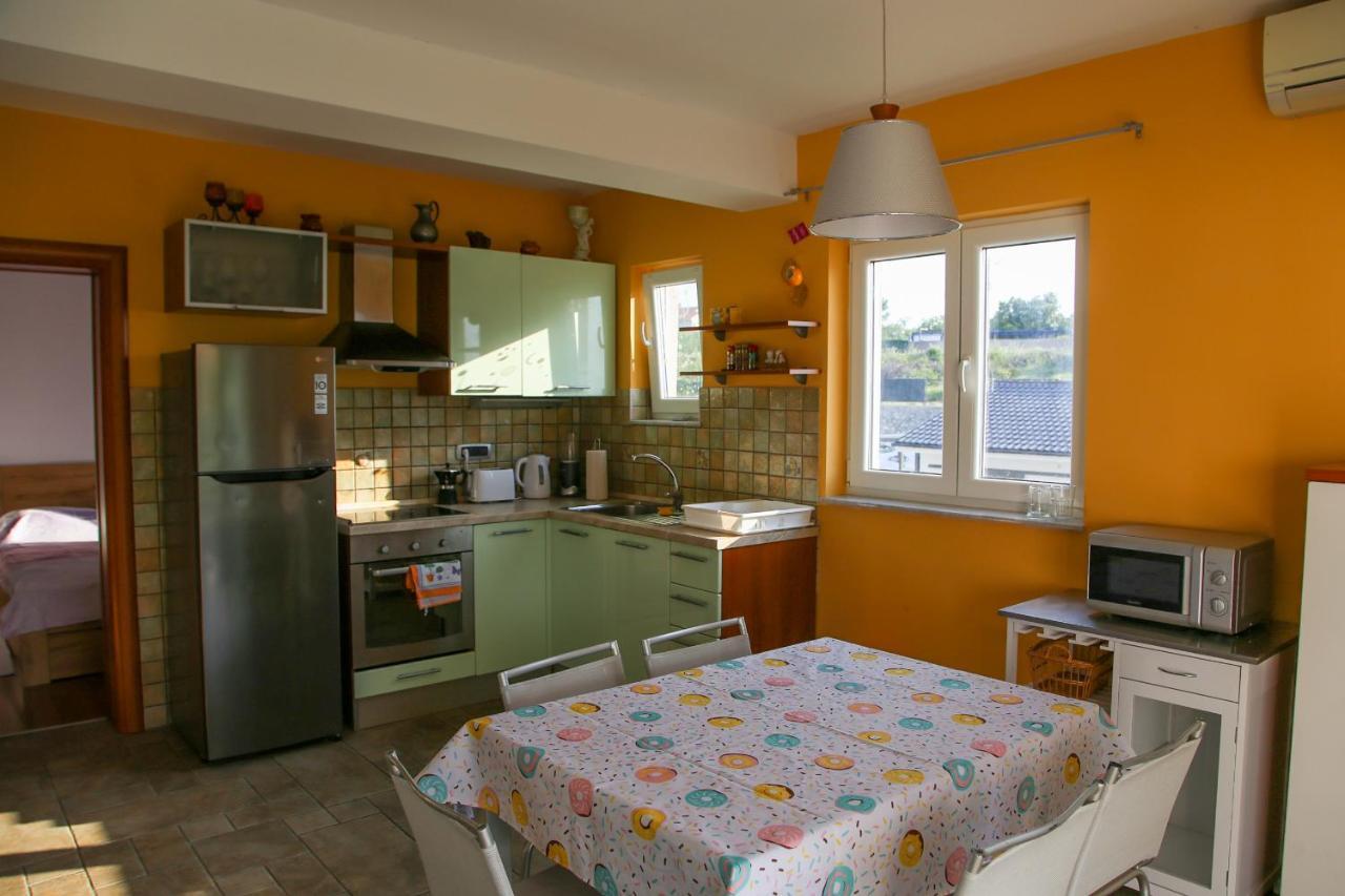Apartment G&S Ядраново Екстер'єр фото